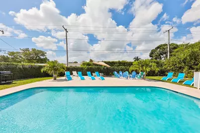 614 S Crescent Dr, Hollywood, FL 33021 - Photo 83