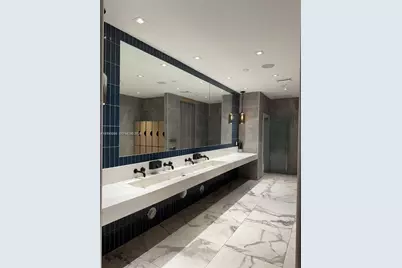 90 SW 3rd St #1114, Miami, FL 33130 - Photo 25
