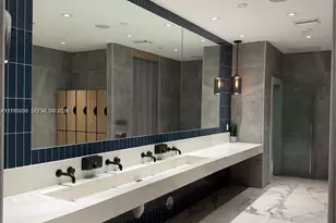 90 SW 3rd St, Miami, FL 33130 - Photo 25