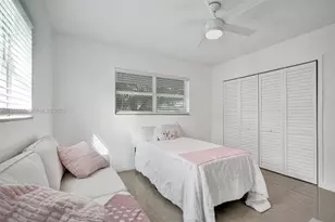 3135 SW 64th Ave, Miami, FL 33155 - Photo 9