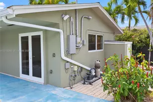 1825 NE 26th Dr, Wilton Manors, FL 33306 - Photo 33