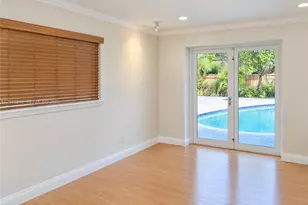 1825 NE 26th Dr, Wilton Manors, FL 33306 - Photo 11