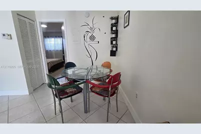 415 NE 2nd St #106, Hallandale Beach, FL 33009 - Photo 11
