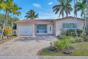 2005 N 36th Ave, Hollywood, FL 33021 - Photo 1
