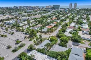 2416 SE 2nd St, Pompano Beach, FL 33062 - Photo 5