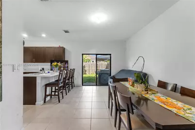 11869 SW 245th Ter, Homestead, FL 33032 - Photo 15