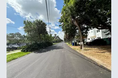 729 NW 19th Ave, Fort Lauderdale, FL 33311 - Photo 3
