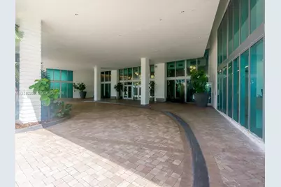 350 S Miami Ave #1106, Miami, FL 33130 - Photo 57
