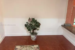 165 NW 116th St, Miami, FL 33168 - Photo 5