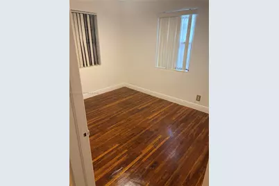165 NW 116th St, Miami, FL 33168 - Photo 11