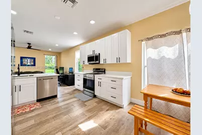 17731 SW 23rd St, Miramar, FL 33029 - Photo 15