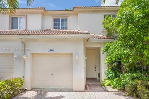 1966 NW 79th Terrace, Pembroke Pines, FL 33024 - Photo 1