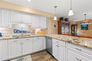7015 W 2nd Ct, Hialeah, FL 33014 - Photo 7