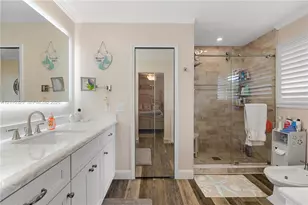 7015 W 2nd Ct, Hialeah, FL 33014 - Photo 15
