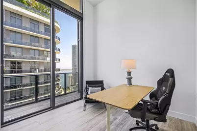 55 SW 9th St #PH4601, Miami, FL 33130 - Photo 31