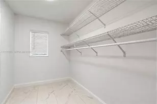 1241 14th St, Miami Beach, FL 33139 - Photo 11