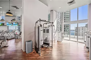 1300 Brickell Bay Dr, Miami, FL 33131 - Photo 13