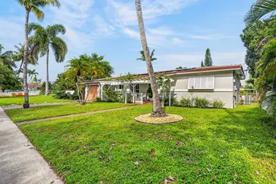 2100 SW 23rd Ter, Fort Lauderdale, FL 33312 - Photo 5