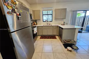 465 NE 12th St, Florida City, FL 33034 - Photo 15