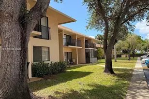5921 Washington St, Hollywood, FL 33023 - Photo 1