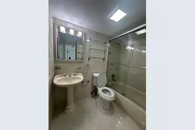 4845 NW 7th St #301-5, Miami, FL 33126 - Photo 13