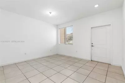 1051 SE 23rd Ter, Homestead, FL 33035 - Photo 9