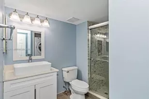 390 Racquet Club Rd, Weston, FL 33326 - Photo 9