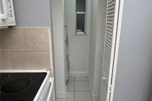 7911 N Colony Cir N, Tamarac, FL 33321 - Photo 5