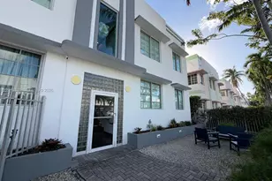 526 15th St, Miami Beach, FL 33139 - Photo 1