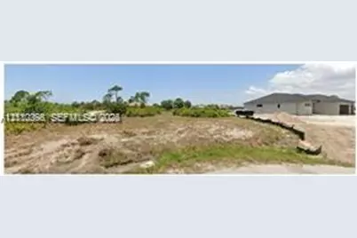32 Leeward Ln, Port Charlotte, FL 33946 - Photo 1