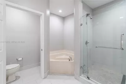 1611 Passion Vine Cir #12-2, Weston, FL 33326 - Photo 27