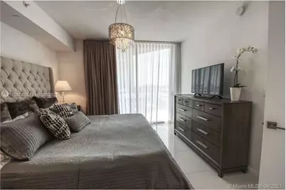 5300 Paseo Blvd   Unit 401 #401, Doral, FL 33166 - Photo 9