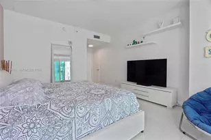 31 SE 5th St, Miami, FL 33131 - Photo 39