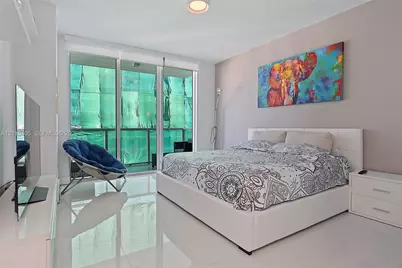31 SE 5th St #3516, Miami, FL 33131 - Photo 37