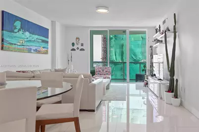 31 SE 5th St #3516, Miami, FL 33131 - Photo 9