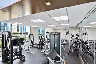 31 SE 5th St, Miami, FL 33131 - Photo 45