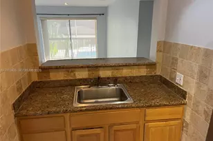 7985 SW 86th St, Miami, FL 33143 - Photo 7