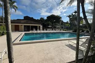 7985 SW 86th St, Miami, FL 33143 - Photo 5