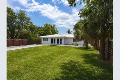 1825 SW 30th St, Fort Lauderdale, FL 33315 - Photo 23