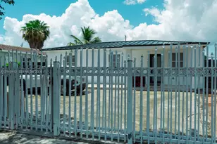 90 E 41st St, Hialeah, FL 33013 - Photo 7
