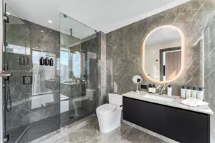 20 NE 11, Miami, FL 33132 - Photo 23