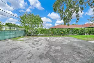 414 NW 53rd St, Miami, FL 33127 - Photo 93