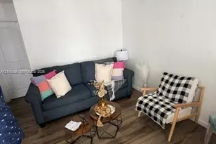 1607 NW 16th Ave, Miami, FL 33125 - Photo 1