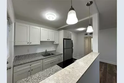 2325 Arthur St #14, Hollywood, FL 33020 - Photo 7