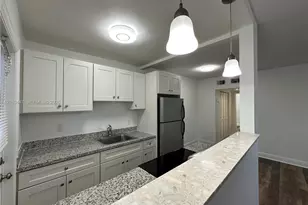 2325 Arthur St, Hollywood, FL 33020 - Photo 7