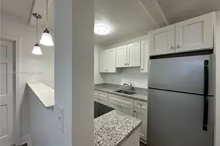2325 Arthur St, Hollywood, FL 33020 - Photo 5