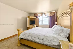 100 Lincoln Rd, Miami Beach, FL 33139 - Photo 25