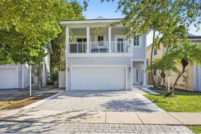 3210 SE 3rd Dr, Homestead, FL 33033 - Photo 1