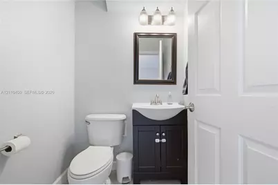 3210 SE 3rd Dr, Homestead, FL 33033 - Photo 15