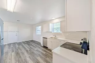 10441 SW 163rd St, Miami, FL 33157 - Photo 9